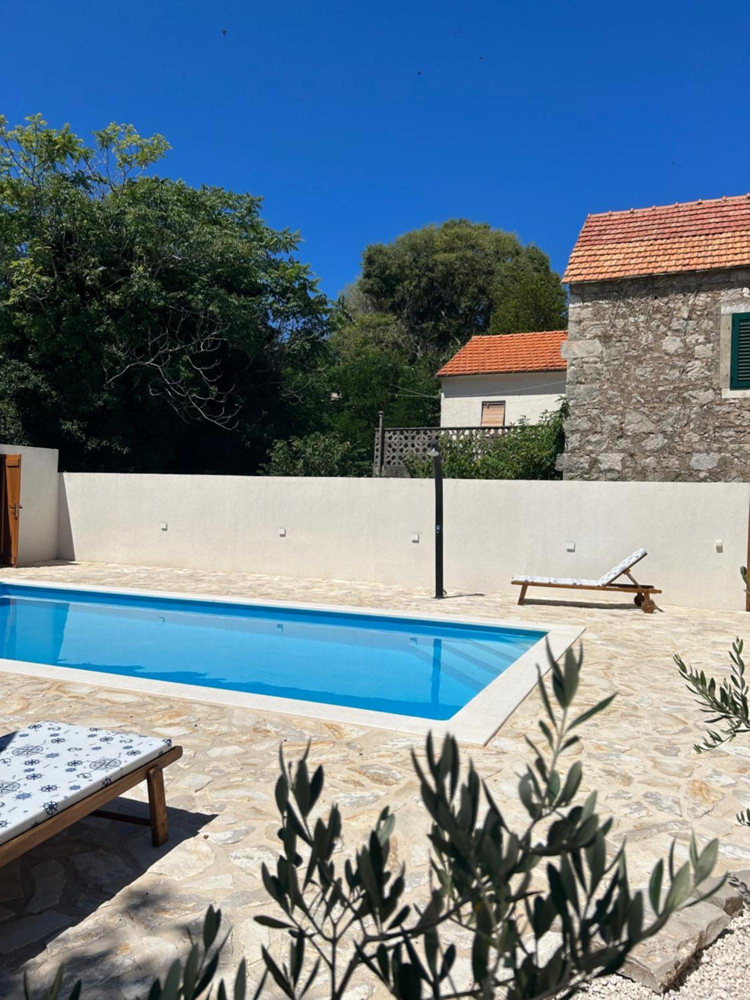 Holiday Home Hauser Vrbanj Bagian luar foto
